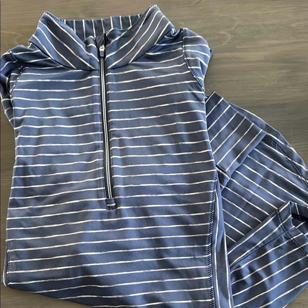 Zero Restriction Quarter Zip
